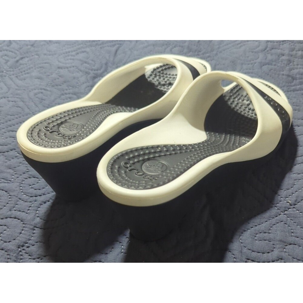 Crocs Sassari Wedge Sandal Heels Black White Women's Size 9 Slip On Casual Style - Picture 4 of 10